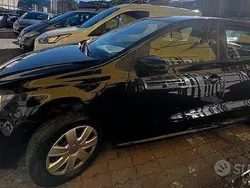 Nero Usata 2012 VW Polo Comfortline Tre volumi | 5400 € (Super prezzo)