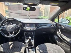 Usata 2017 Opel Astra Active Station wagon | 8800 € (Cara)