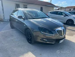 Usata 2011 Lancia Delta Tre volumi | 4400 € (Buon prezzo)