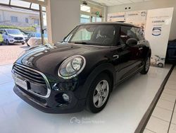 Nero Usata 2017 Mini Cooper Clubman Hype Station wagon | 14.999 € (Buon prezzo)