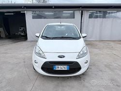 Bianco Usata 2012 Ford Ka Plus Titanium Due volumi | 3999 € (Ottimo prezzo)