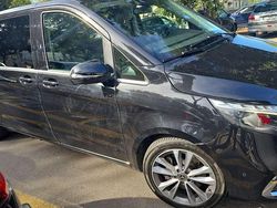 Nero Usata 2023 Mercedes V250 Premium Monovolume | 52.800 € (Cara)
