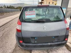 Grigio Usata 2006 Renault Scénic II Monovolume | 1500 €