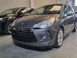 Grigio Usata 2010 DS Automobiles DS3 Chic Tre volumi | 5990 € (Buon prezzo)