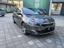 Grigio Usata 2016 Peugeot 308 Allure Due volumi | 8499 € (Buon prezzo)