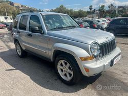 Grigio Usata 2005 Jeep Cherokee Limited SUV | 3990 € (Super prezzo)