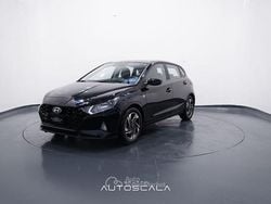 Nero Usata 2021 Hyundai i20 Tre volumi | 16.490 € (Buon prezzo)