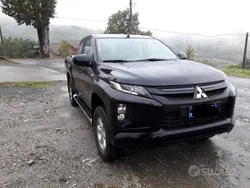 Nero Usata 2021 Mitsubishi L200 Invite Pick-up | 28.500 € (Ottimo prezzo)