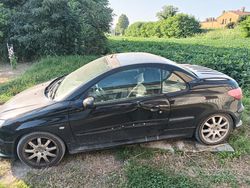Nero Usata 2001 Peugeot 206 CC Cabrio | 900 € (Buon prezzo)