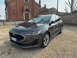 Grigio Usata 2022 Ford Focus Business Edition Station wagon | 14.400 € (Super prezzo)