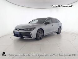 Grigio Usata 2024 VW Passat R-line Station wagon | 39.400 € (Ottimo prezzo)