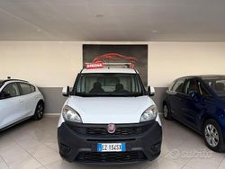 Bianco Usata 2015 Fiat Doblò Monovolume | 5499 € (Buon prezzo)