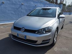 Grigio Usata 2015 VW Golf VII Executive Tre volumi | 12.500 € (Buon prezzo)