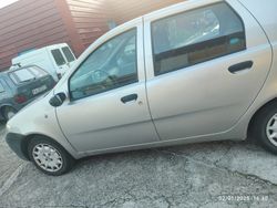 Grigio Usata 2004 Fiat Punto Due volumi | 3000 € (Cara)