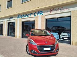 Rosso Usata 2018 Peugeot 208 Due volumi | 9000 € (Buon prezzo)