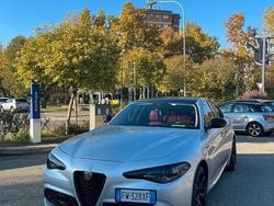 Grigio Usata 2017 Alfa Romeo Giulia Veloce Tre volumi | 19.900 € (Buon prezzo)