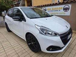 Bianco Usata 2018 Peugeot 208 Allure Due volumi | 7500 € (Ottimo prezzo)