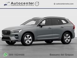 Grigio Nuova 2025 Volvo XC60 Core SUV | 52.200 €
