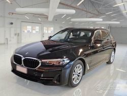Nero Usata 2022 BMW 518 Efficient Dynamics Station wagon | 31.890 € (Buon prezzo)
