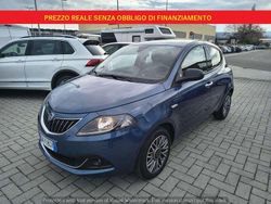 Blu Usata 2023 Lancia Ypsilon Gold Due volumi | 10.990 € (Buon prezzo)