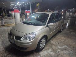 Grigio Usata 2007 Renault Grand Scénic II Dynamique Monovolume | 1999 € (Molto cara)