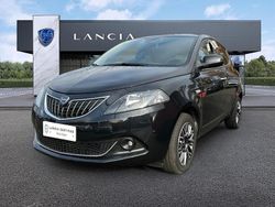 Nero Usata 2023 Lancia Ypsilon Gold Due volumi | 15.500 € (Molto cara)