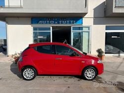 Rosso Usata 2012 Lancia Ypsilon Platinum Due volumi | 6800 € (Buon prezzo)