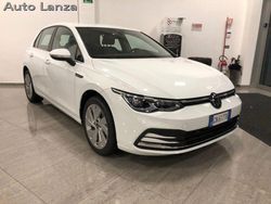 Bianco Usata 2023 VW Golf VIII Style Tre volumi | 28.700 € (Cara)