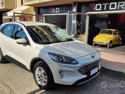 Bianco Usata 2020 Ford Kuga ST-Line X SUV | 19.999 € (Molto cara)