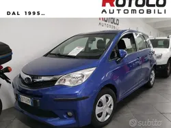 Blu/azzurro metallizzato Usata 2011 Subaru Trezia Trend Monovolume | 7490 €