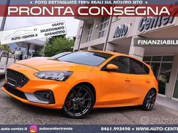 Arancione Usata 2019 Ford Focus Performance Edition Tre volumi | 27.900 € (Molto cara)