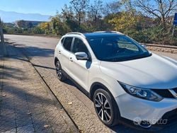 Bianco Usata 2015 Nissan Qashqai SUV | 10.000 € (Buon prezzo)