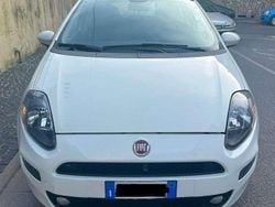 Bianco Usata 2014 Fiat Punto Lounge Due volumi | 4990 € (Ottimo prezzo)