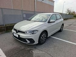 Bianco Usata 2023 VW Polo Life Tre volumi | 15.700 € (Ottimo prezzo)