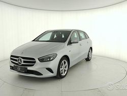 Grigio Usata 2021 Mercedes B250e Monovolume | 23.900 € (Buon prezzo)