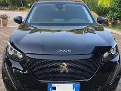 Nero Usata 2022 Peugeot 2008 Allure SUV | 17.000 € (Ottimo prezzo)