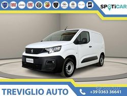 Bianco / pastello Usata 2020 Peugeot Partner Premium Monovolume | 11.950 € (Buon prezzo)