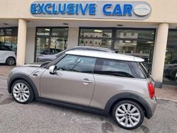 Grigio tetto bianco Usata 2017 Mini Cooper D Hype Due volumi | 13.000 € (Buon prezzo)