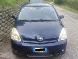 Blu/azzurro Usata 2004 Toyota Corolla Verso Sol Monovolume | 1500 € (Buon prezzo)