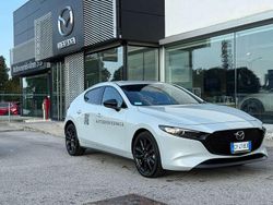 Ceramic Nuova 2025 Mazda 3 Homura-Line Tre volumi | 25.900 € (Ottimo prezzo)