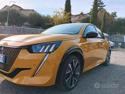 Giallo Usata 2022 Peugeot e-208 GTi Due volumi | 15.700 € (Buon prezzo)