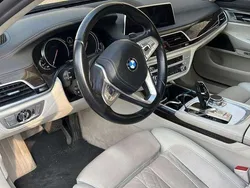 Nero Usata 2016 BMW 750 Tre volumi | 33.000 €
