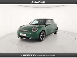 Verde Nuova 2025 Mini Cooper Favoured Due volumi | 26.400 € (Super prezzo)