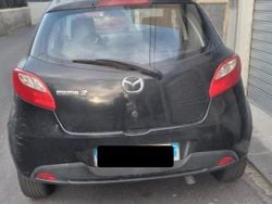 Nero Usata 2009 Mazda 2 Due volumi | 1200 €