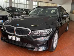Nero Usata 2021 BMW 318 Advantage Station wagon | 18.800 € (Buon prezzo)