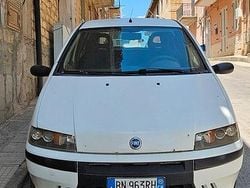 Bianco Usata 2001 Fiat Punto Due volumi | 1500 € (Buon prezzo)