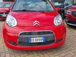 Rosso(met.) Usata 2011 Citroën C1 Due volumi | 5900 € (Molto cara)