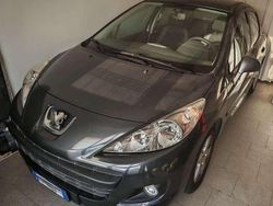Usata 2011 Peugeot 207 Tre volumi | 5700 € (Buon prezzo)