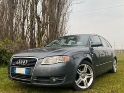 Grigio Usata 2005 Audi A4 Ambiente Station wagon | 2500 € (Buon prezzo)