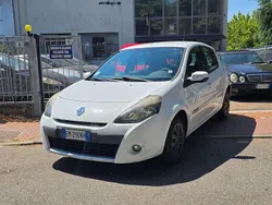 Bianco Usata 2012 Renault Clio IV Dynamique Tre volumi | 2200 € (Ottimo prezzo)